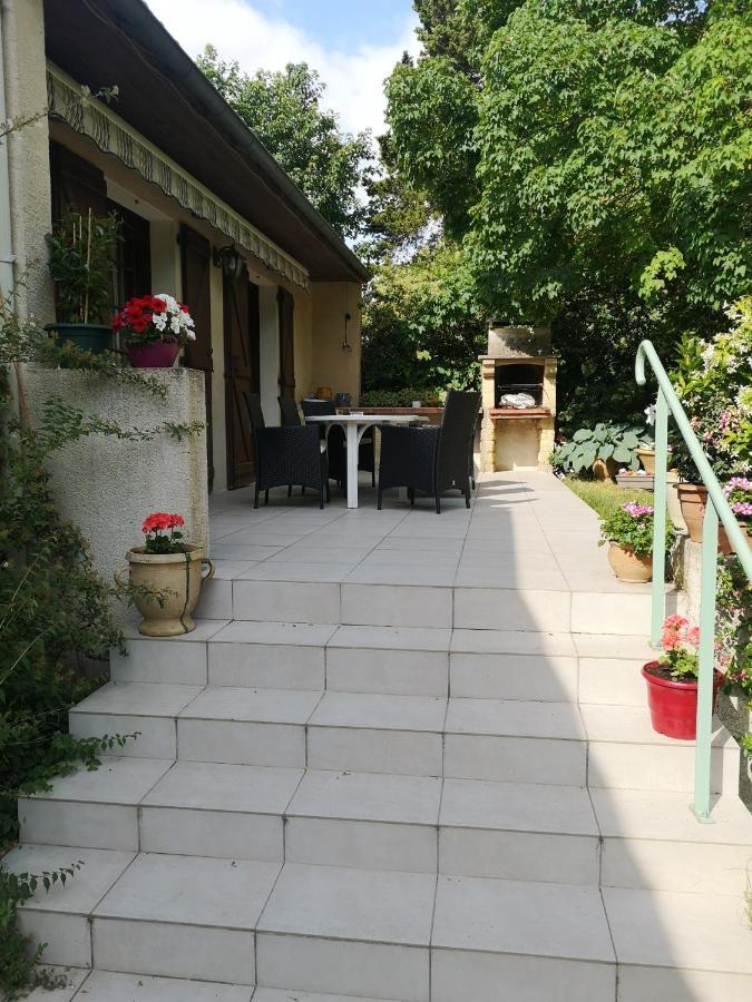 Appartamento Chez Eliane Villeneuve-la-Comptal Esterno foto
